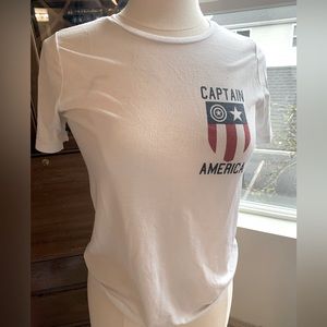 Captain America tee